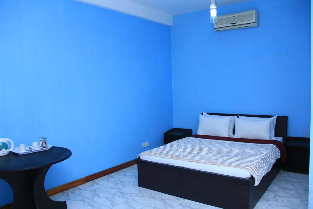 Hotel The Queen Kandy