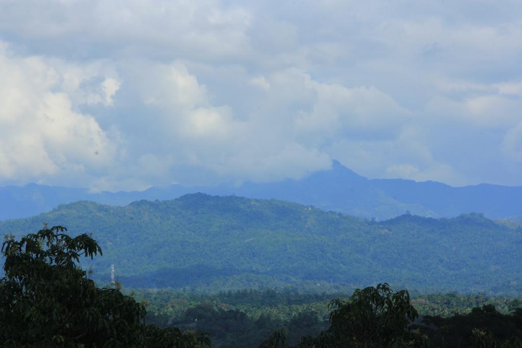 The Queen 4* Kandy