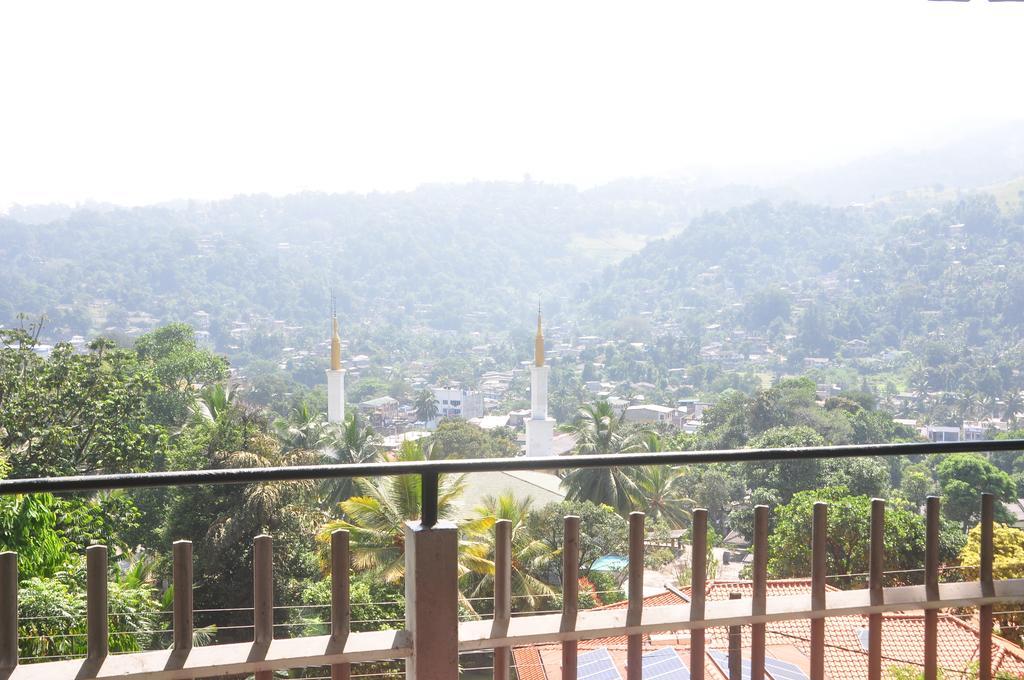 Tamarind Tree Hotel