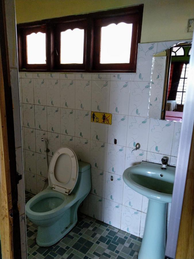 Kandyan Feel Free Guest house *