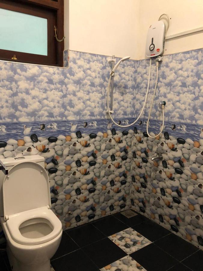 Anniewatte House *