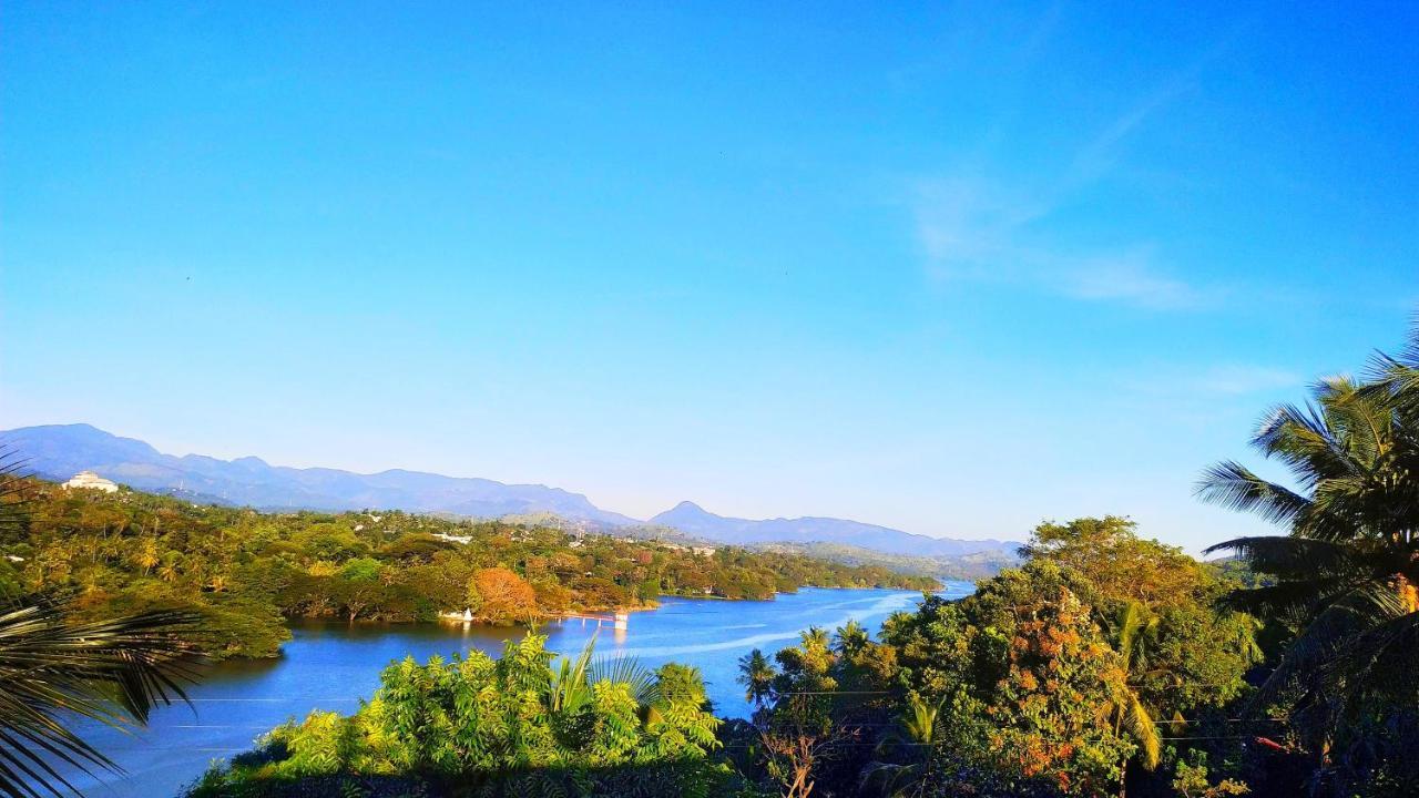 Mahaweli View Inn *