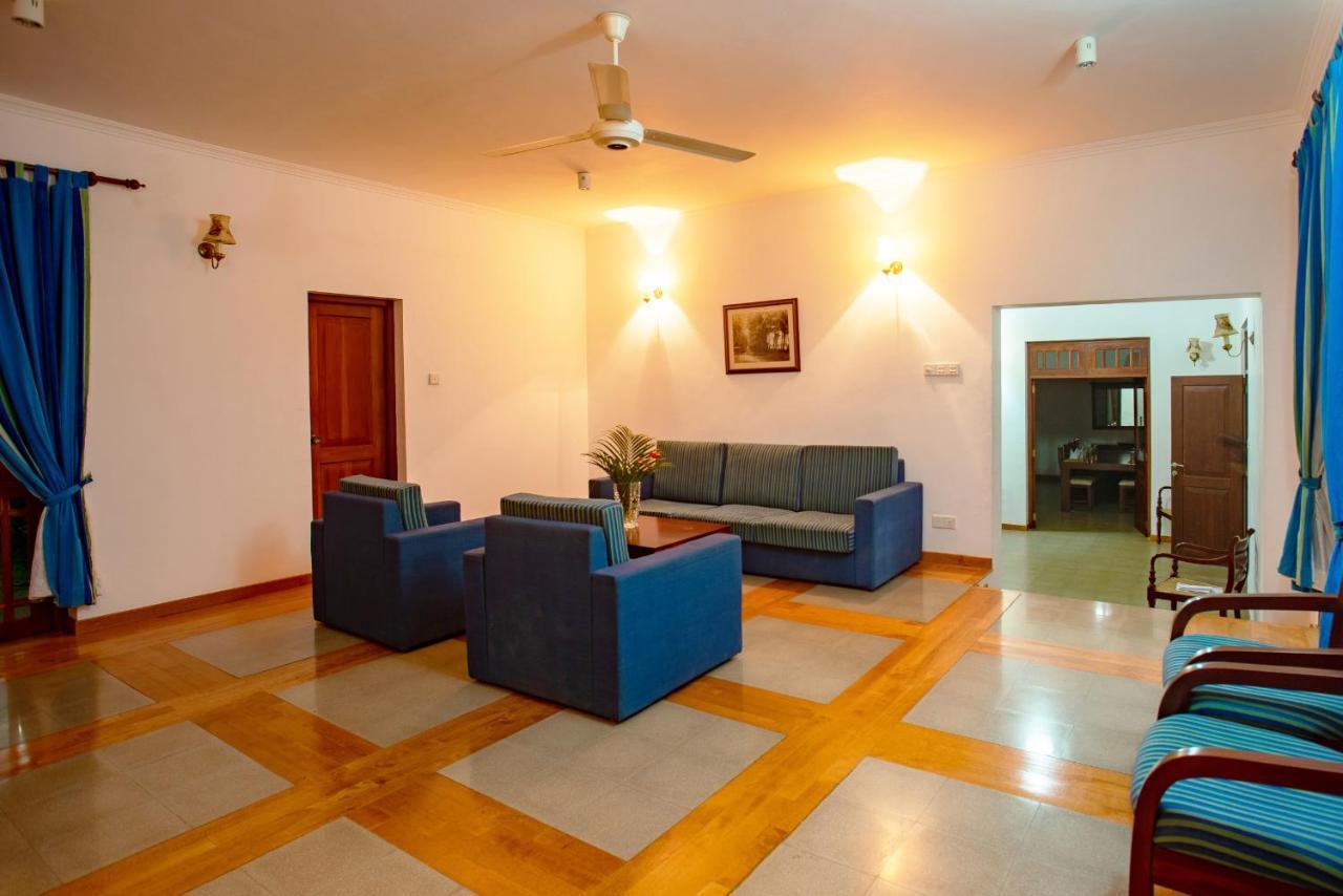 The Kandyan Hotel Kandy