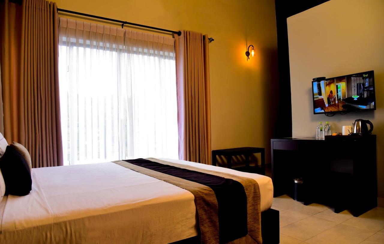 Pine Hill Hotel Kandy