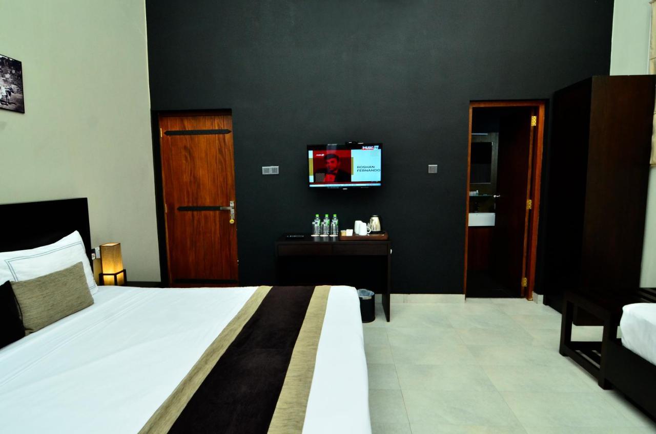 Pine Hill Hotel Kandy