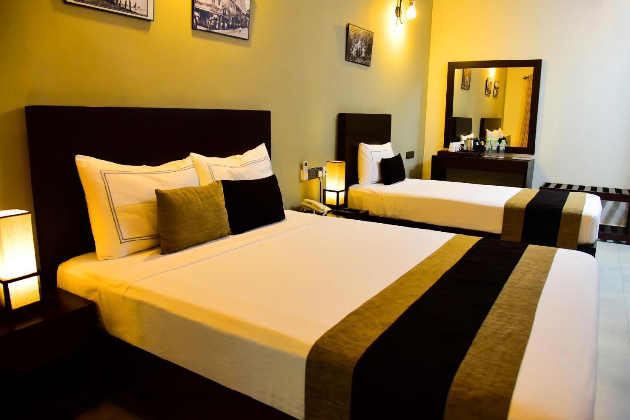 Pine Hill Hotel Kandy