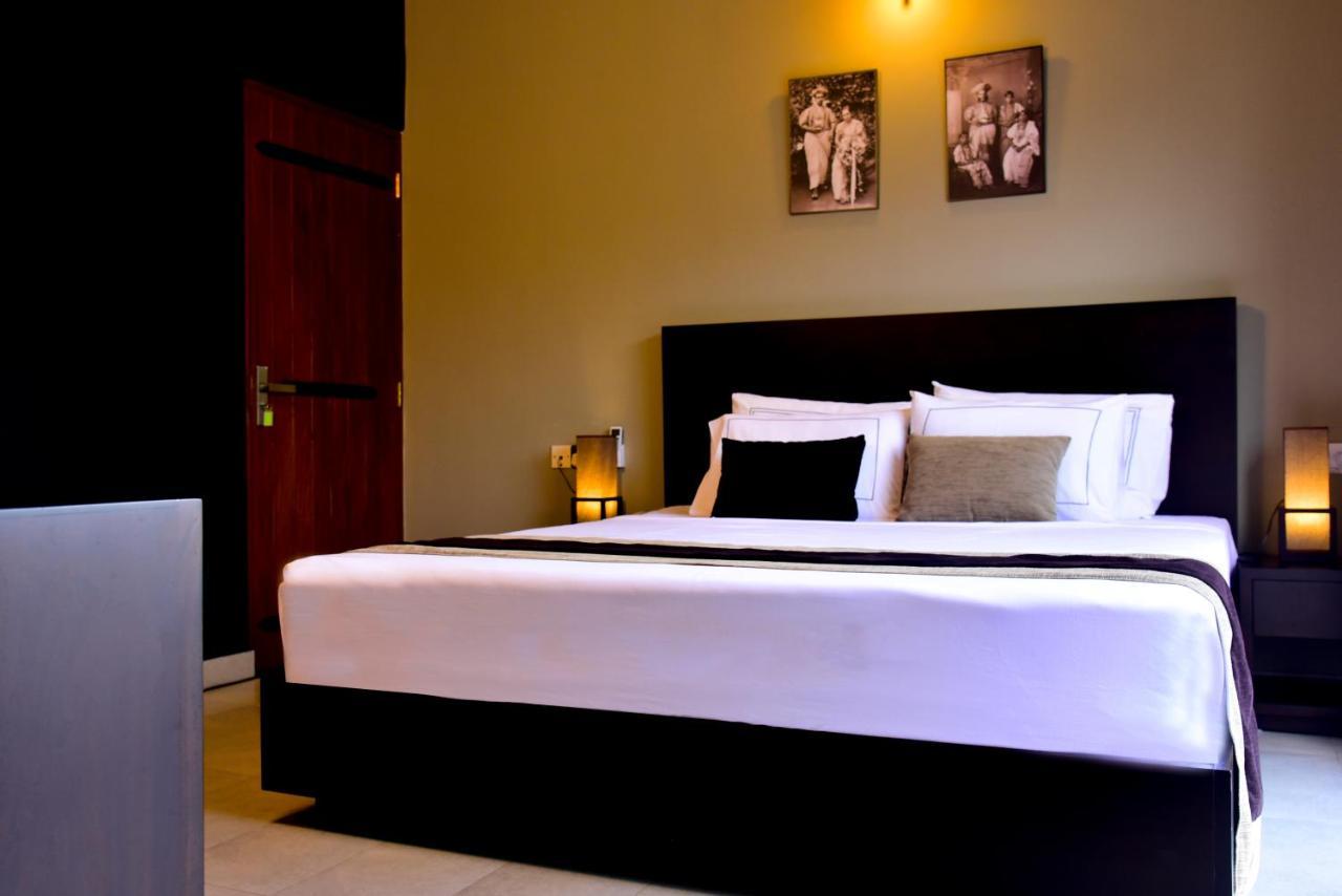 Pine Hill Hotel