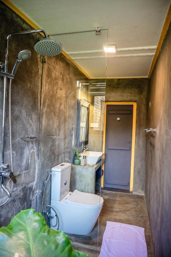 Hostel Banana Bunks