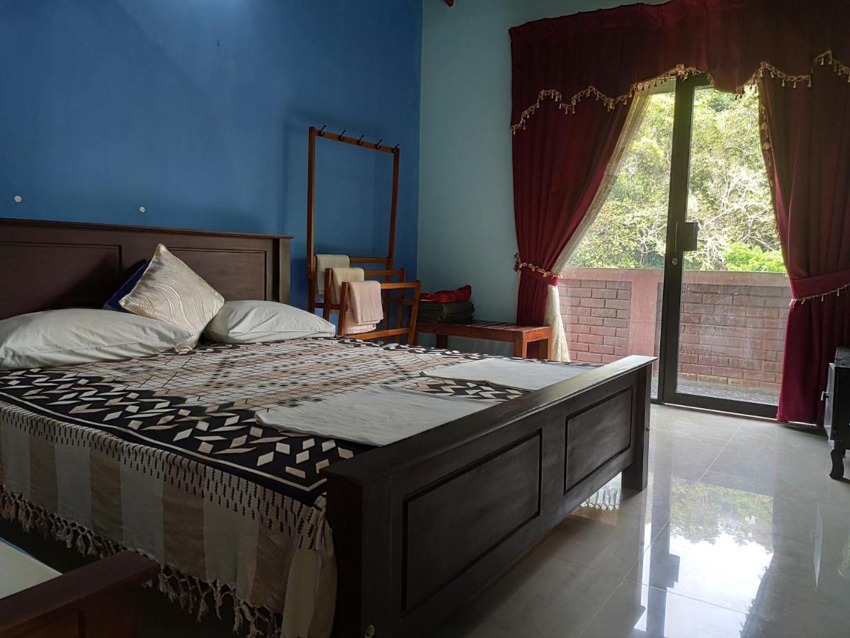 Inn Shrine Kandy