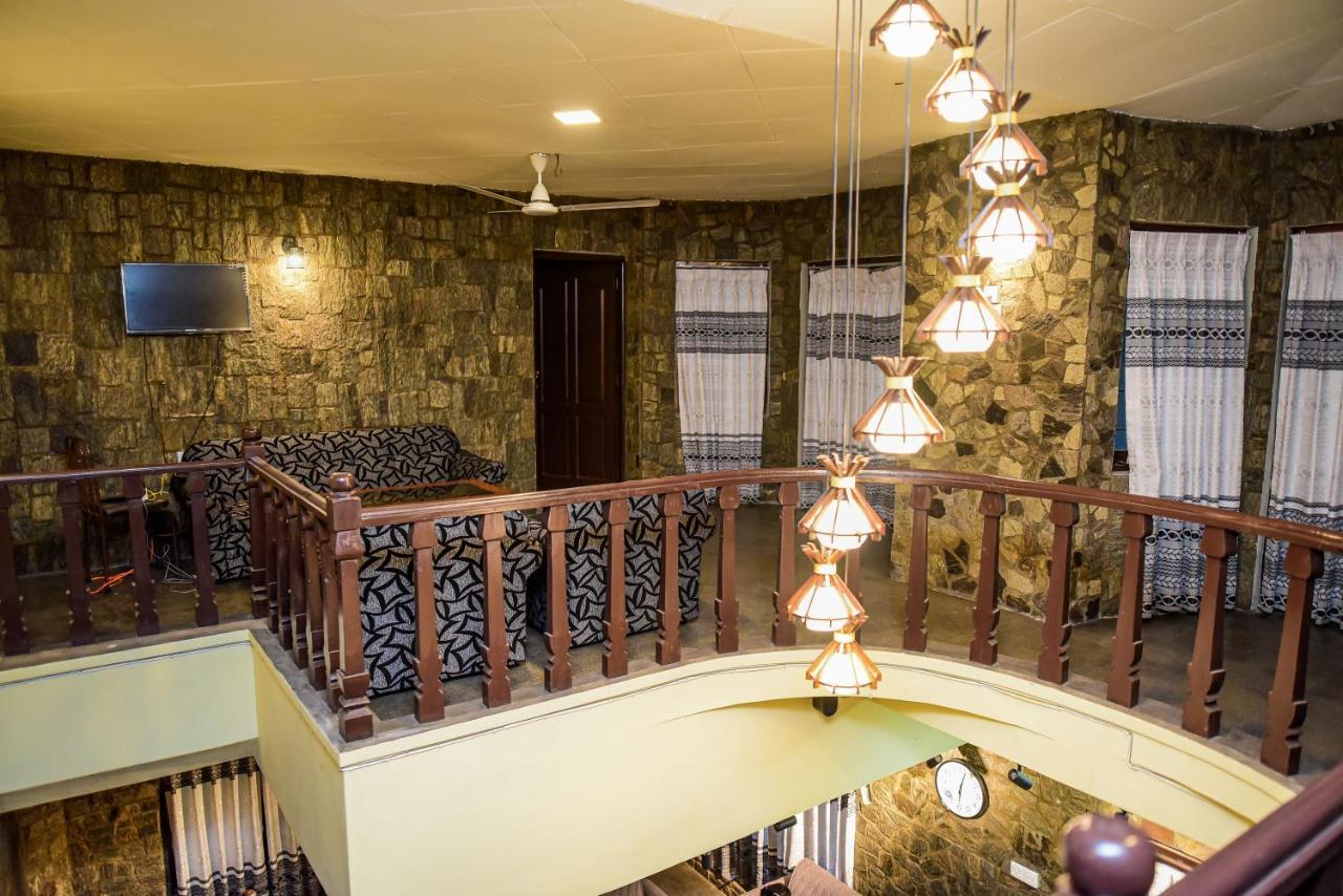 Paradise & Wellness Hotel
