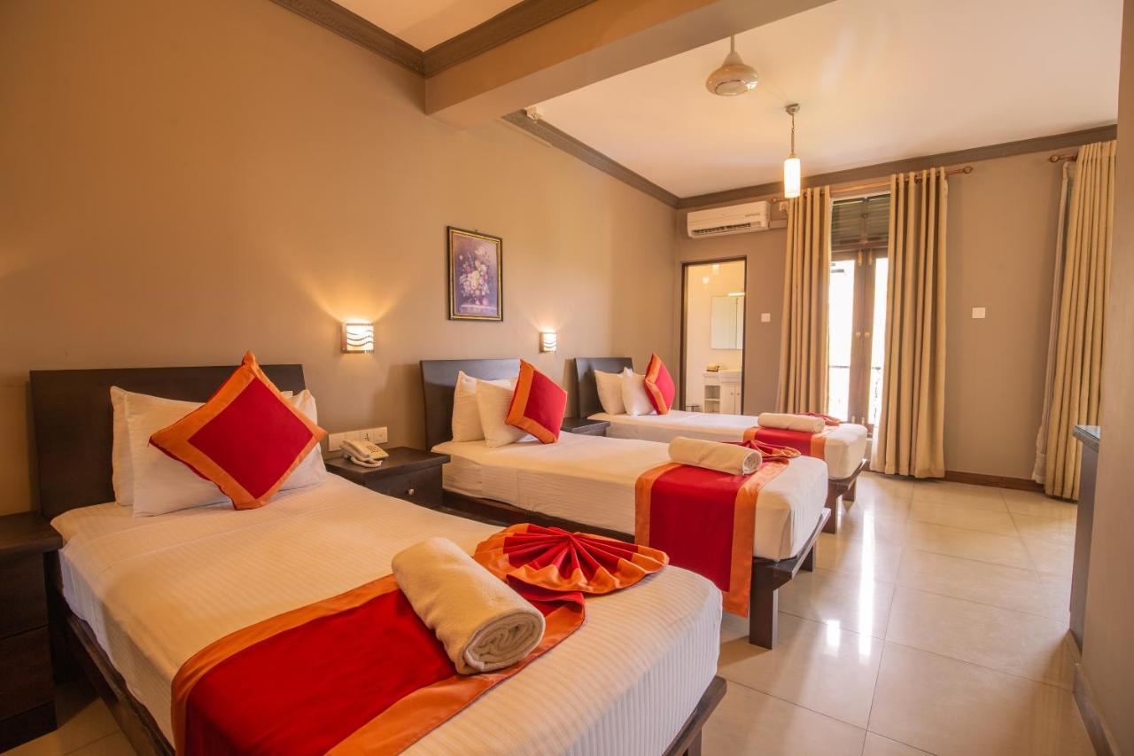 Kings Ridge Hotel 4*