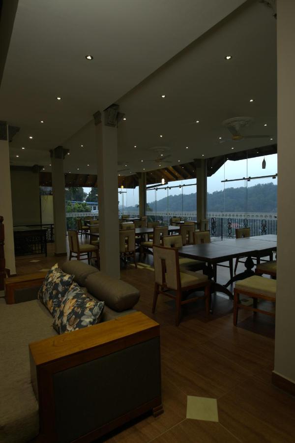 Hotel Kings Ridge Kandy