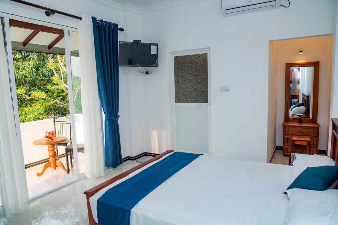 Sky Edge Kandy