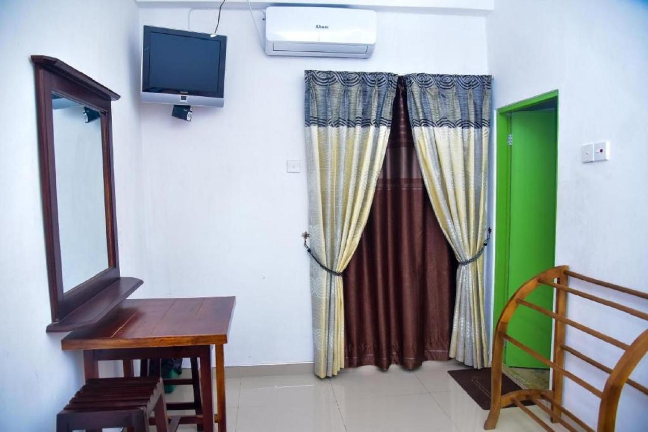 Rivara & Guest house Kandy
