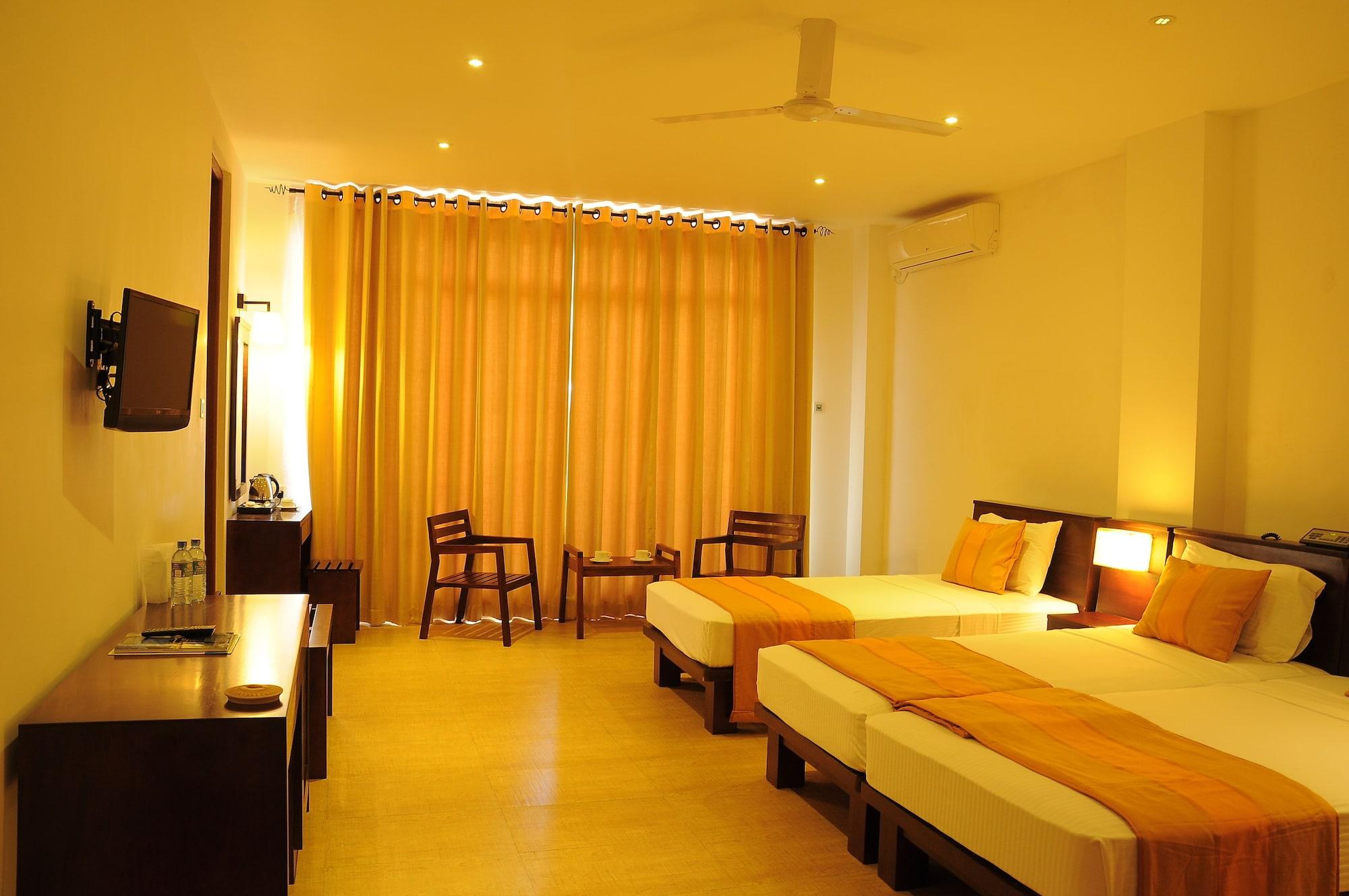 Oak Ray Regency Kandy