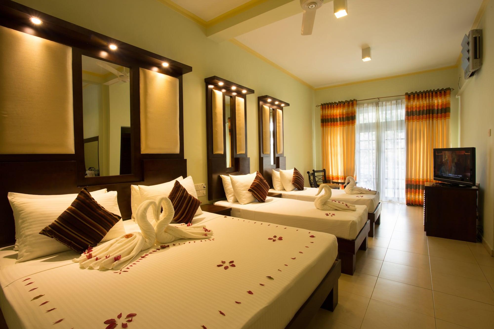 Hotel Oak Ray Serene Garden Kandy