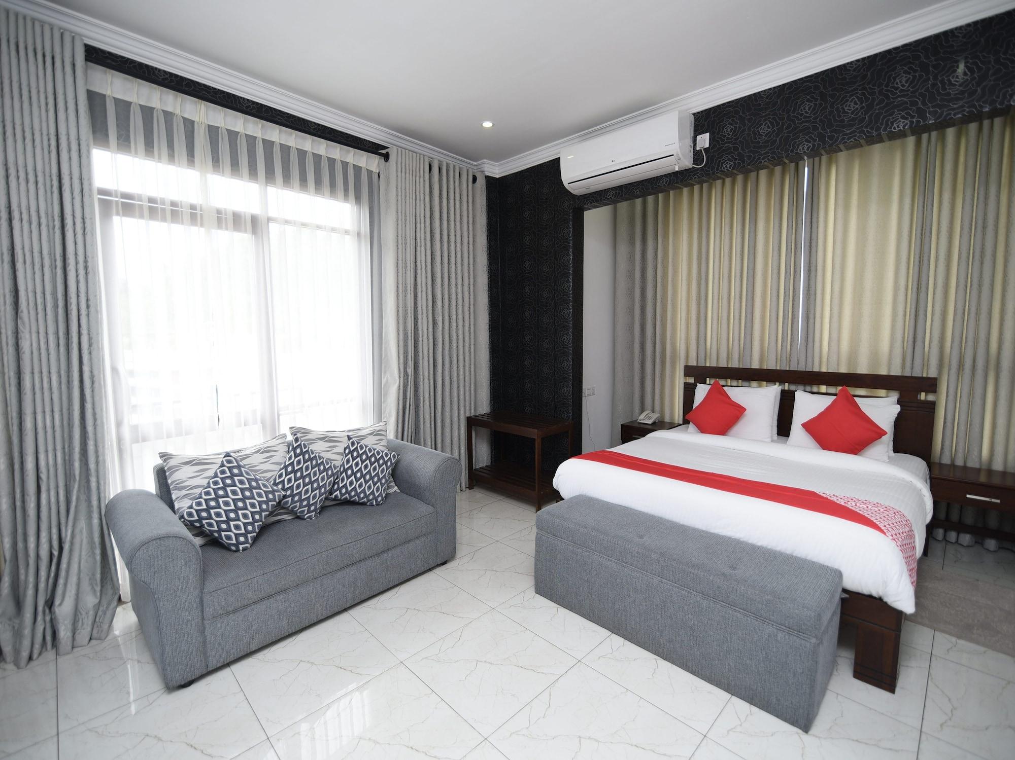 Galaxy Hotel 3*
