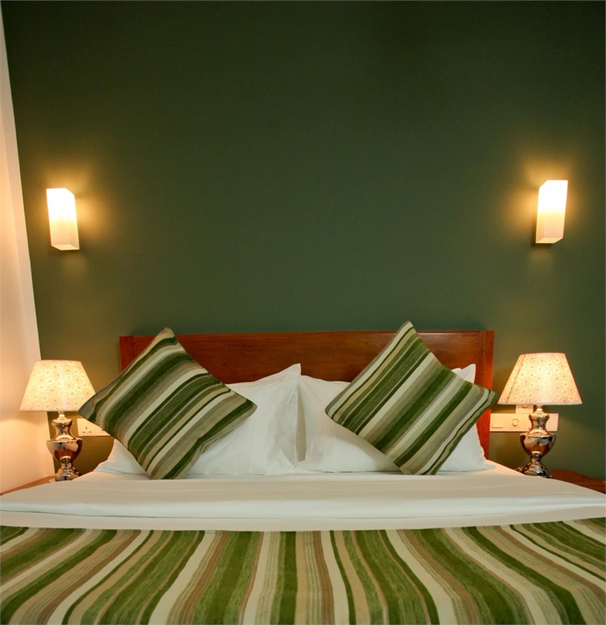 Travellers Nest 4*