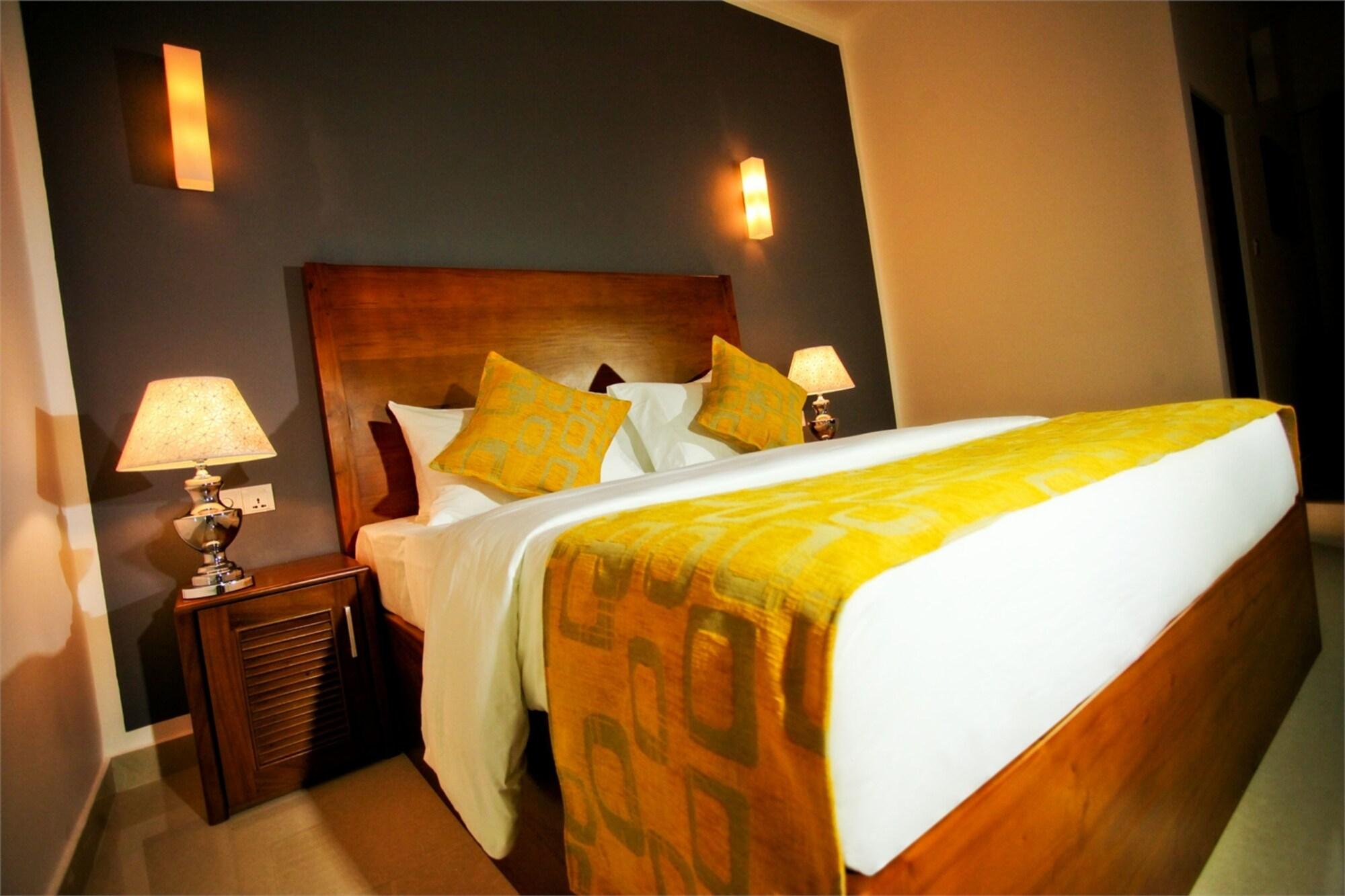 Travellers Nest Hotel 4*