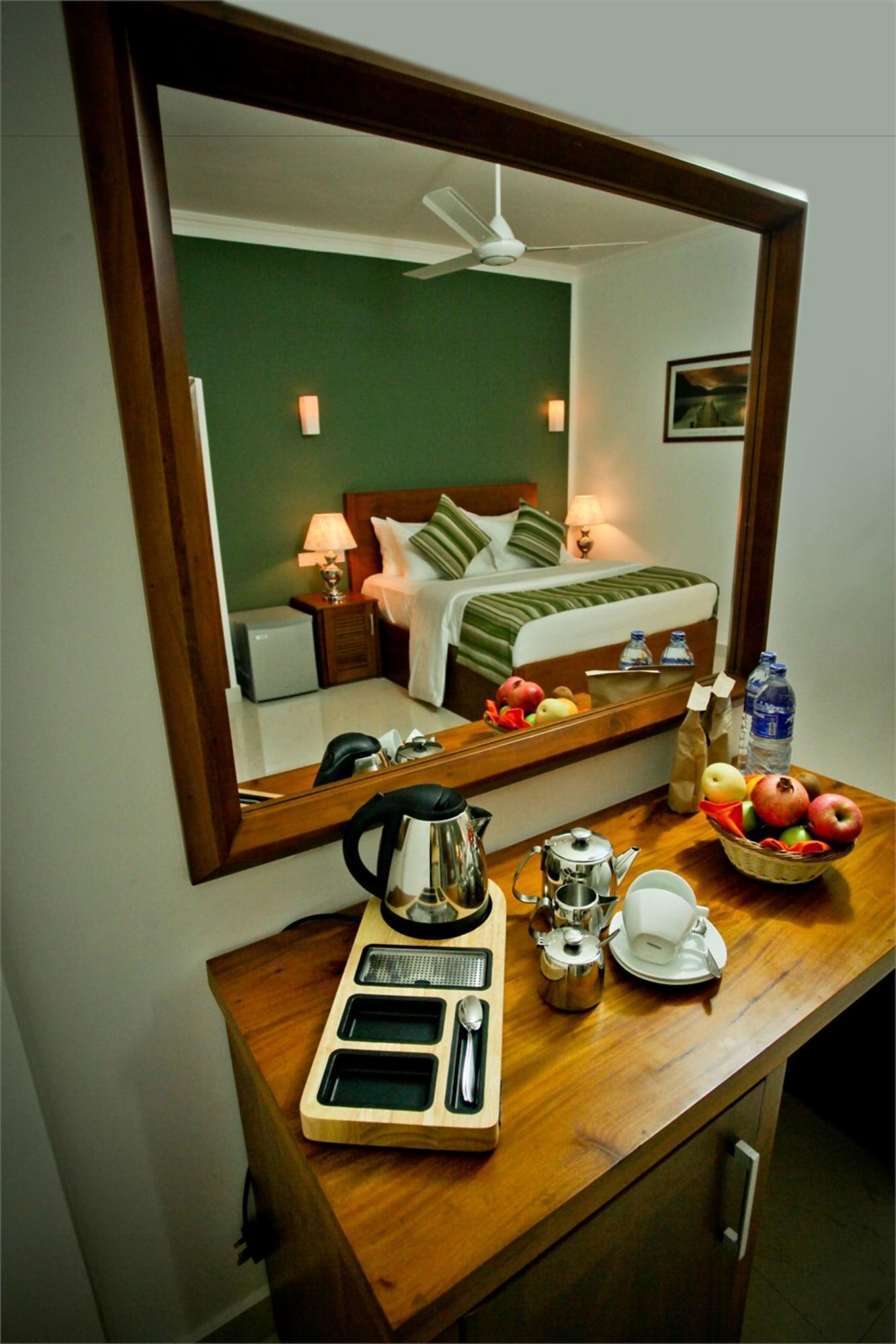 Travellers Nest 4*