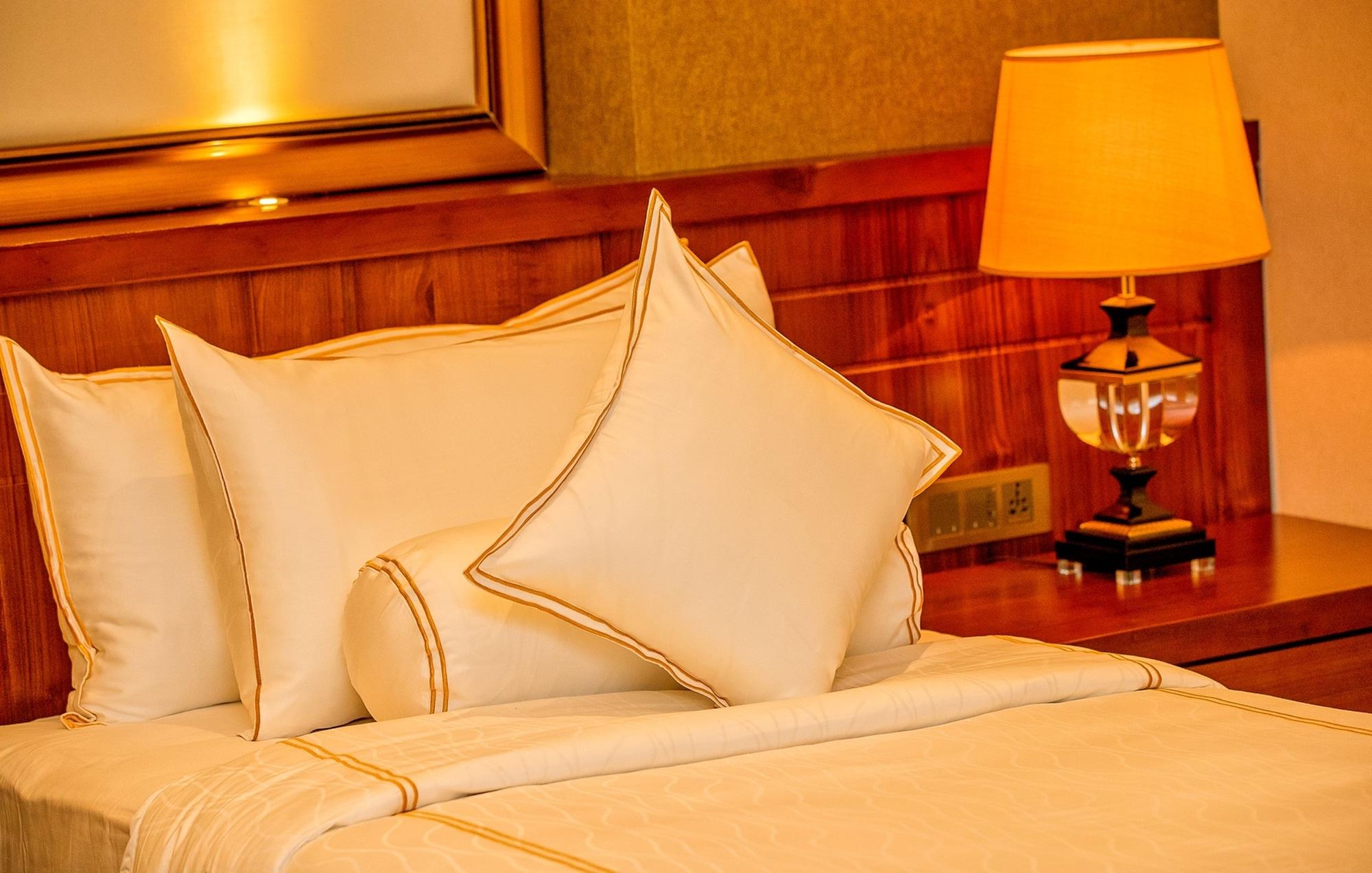 Hotel The Golden Crown Kandy