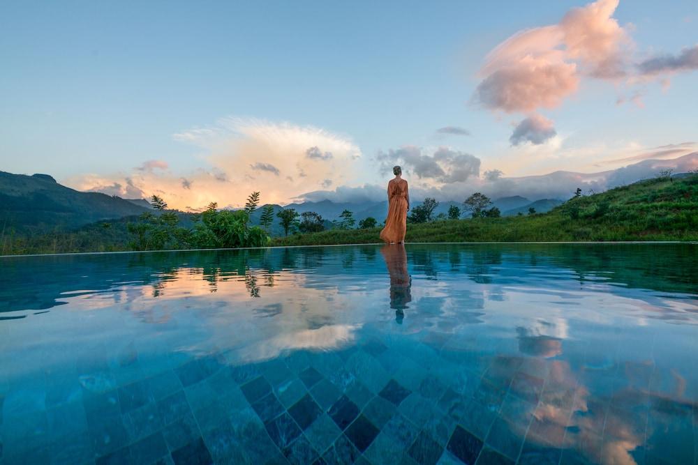 Santani Wellness 5*