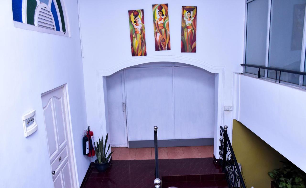 Oyo 442 Kanda Uda Kandy