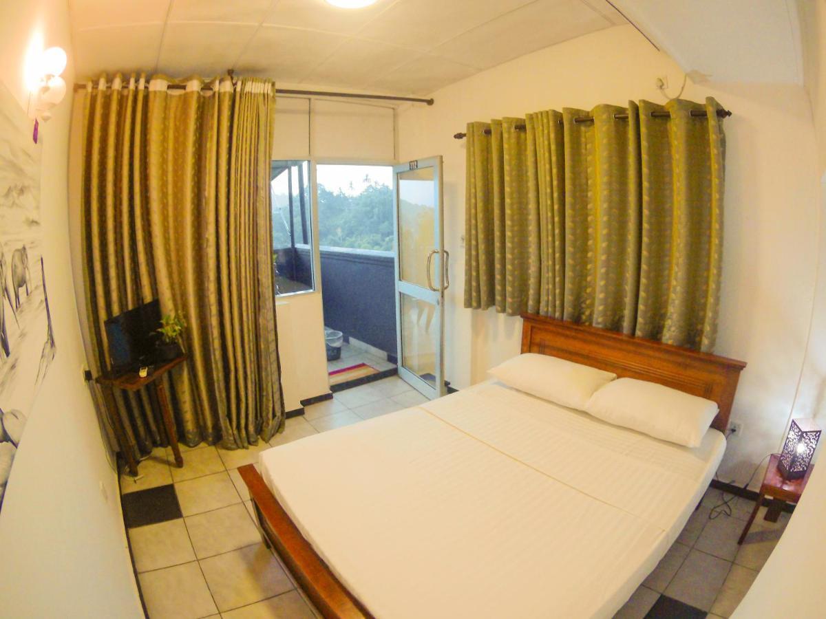 Hotel Oyo 442 Kanda Uda Kandy