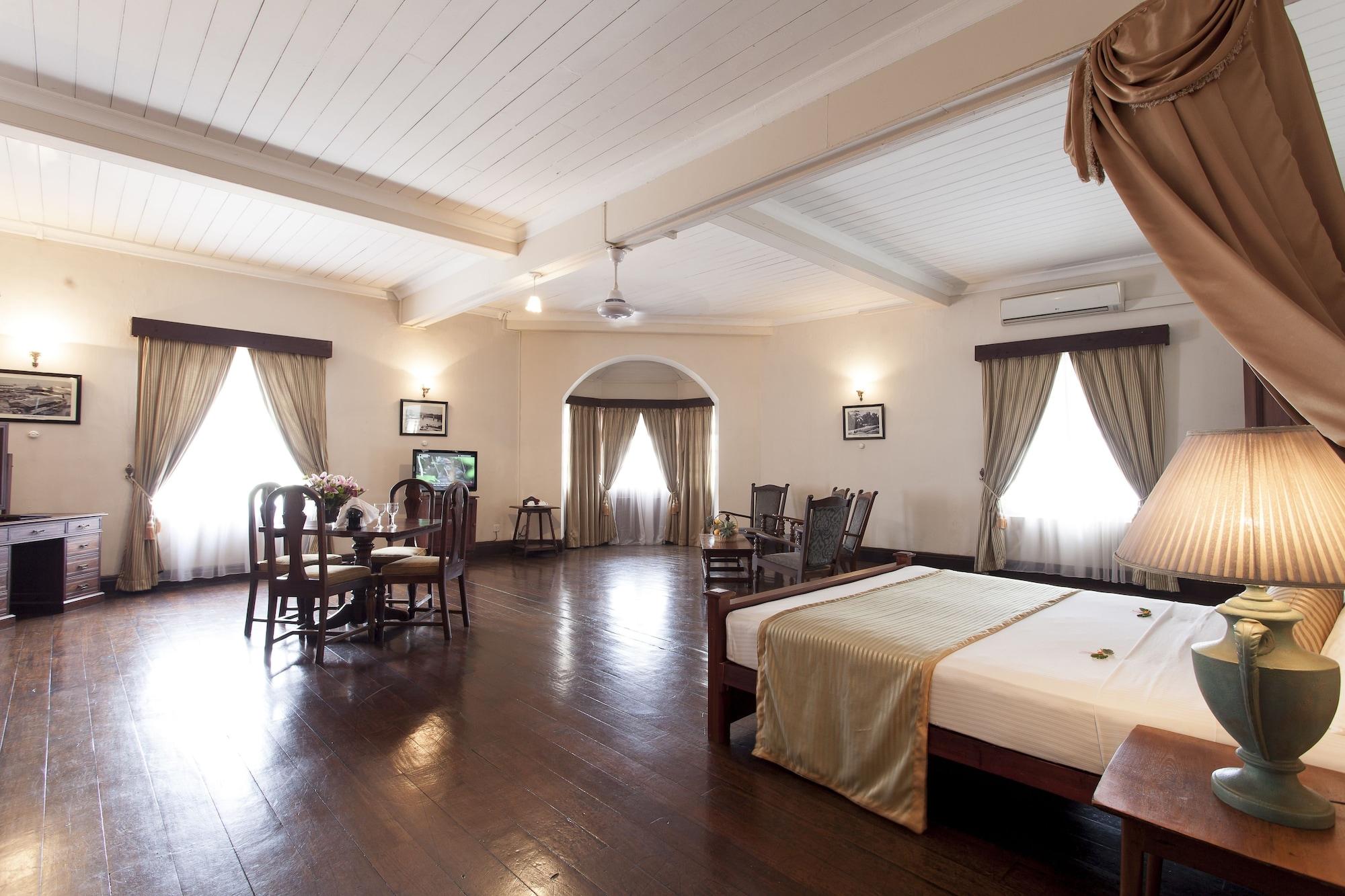 Queen's 5* Kandy