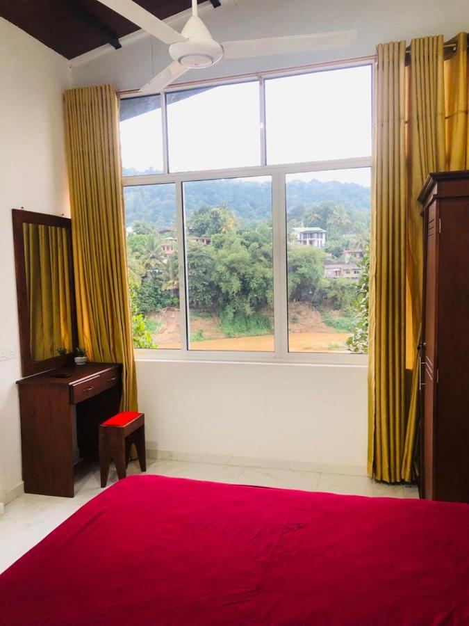 River Garden Apartment Kandy