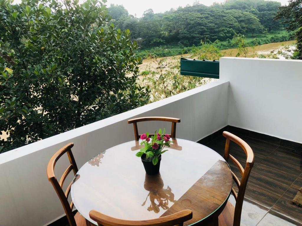 Apartment River Garden *