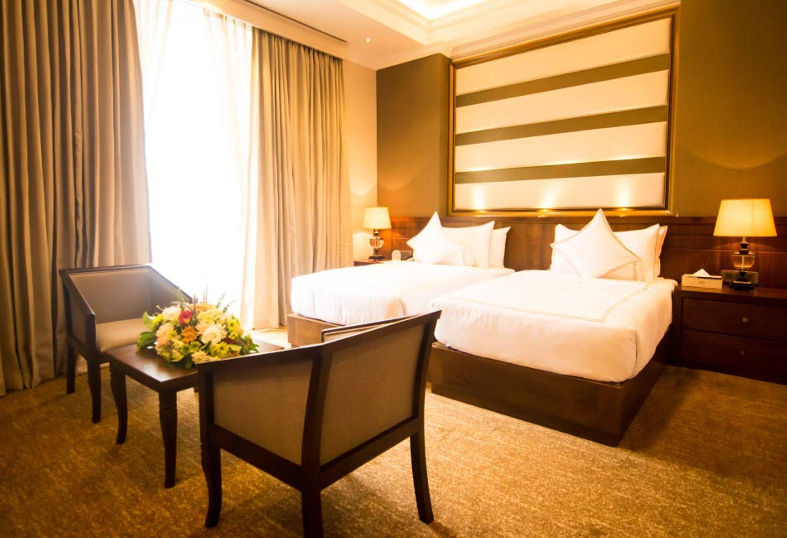 Hotel The Golden Crown 5*
