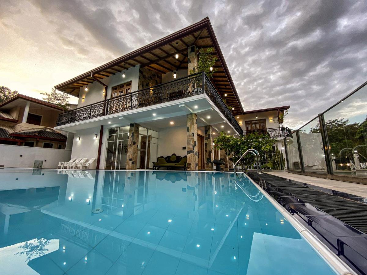 Danisco Leisure Bunglow 5* Kandy