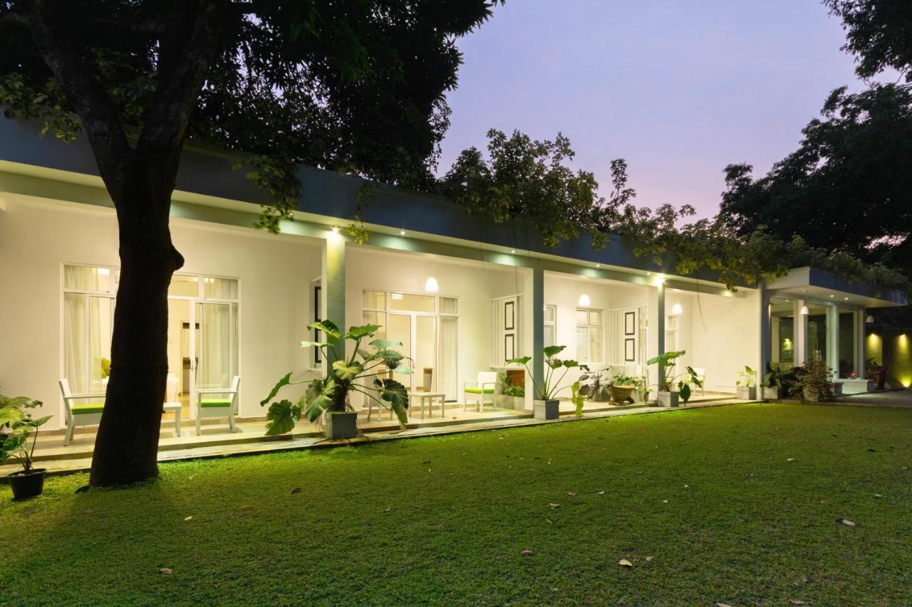 Waters Spring Hotel 3*