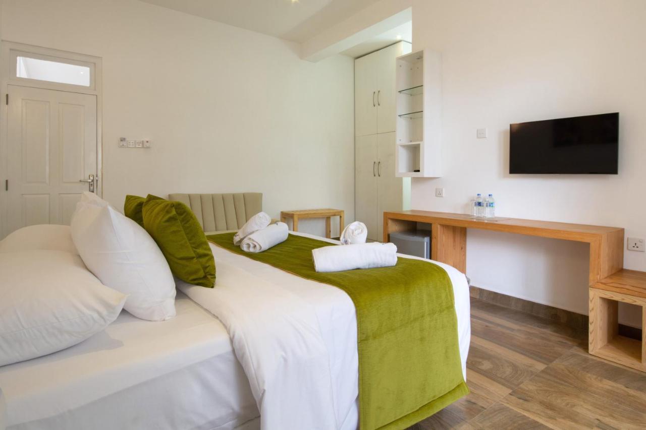 Waters Spring Hotel 3*