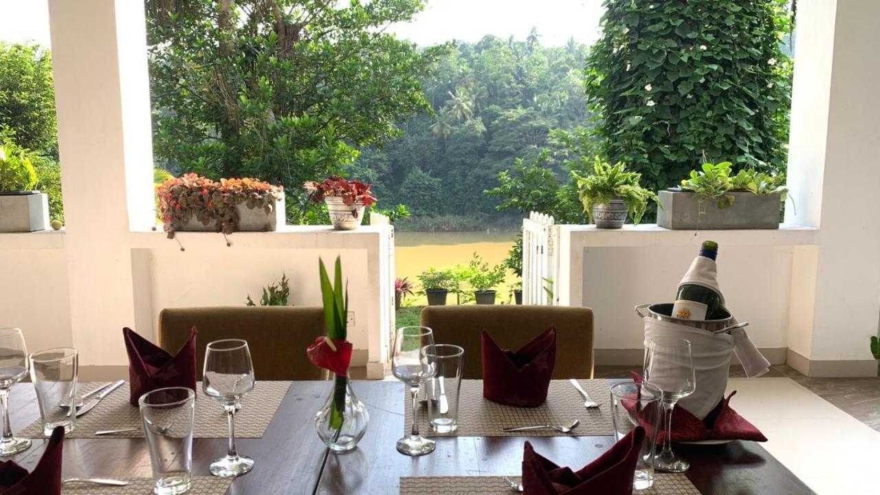 Rivers Edge Nature Resort Kandy