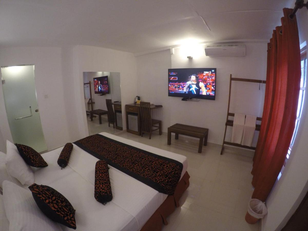 Sizzle Sports Club Hostel Kandy
