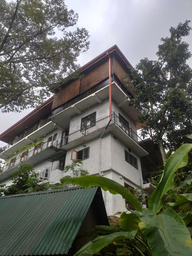 95 Rangala Guest house *