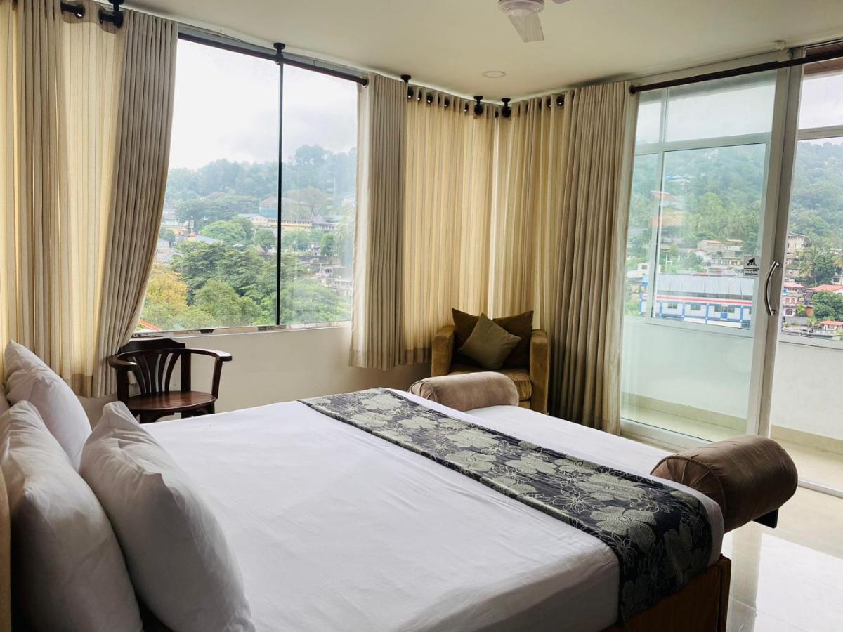 Quick Stop Hotel Kandy