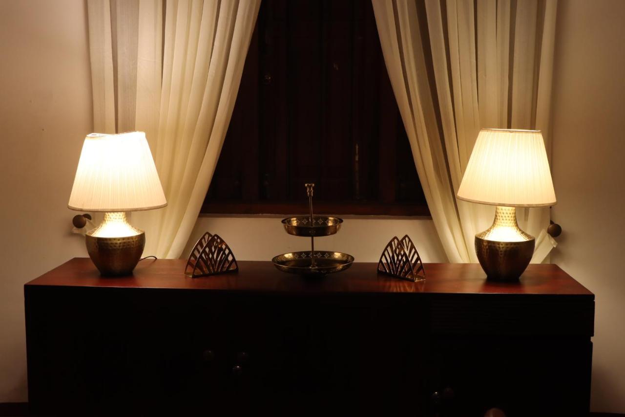 Colonial Homestay *
