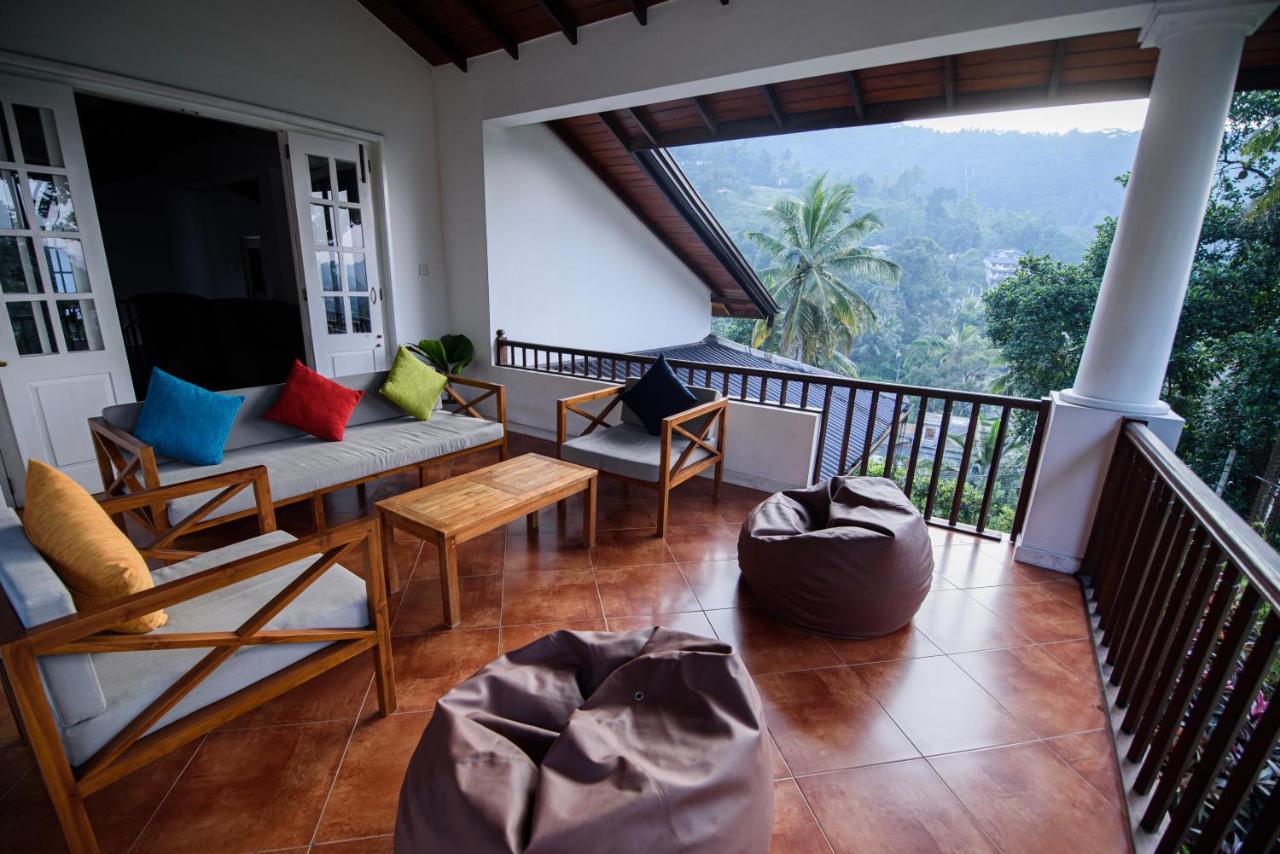 Bed & Breakfast Kingsman House *