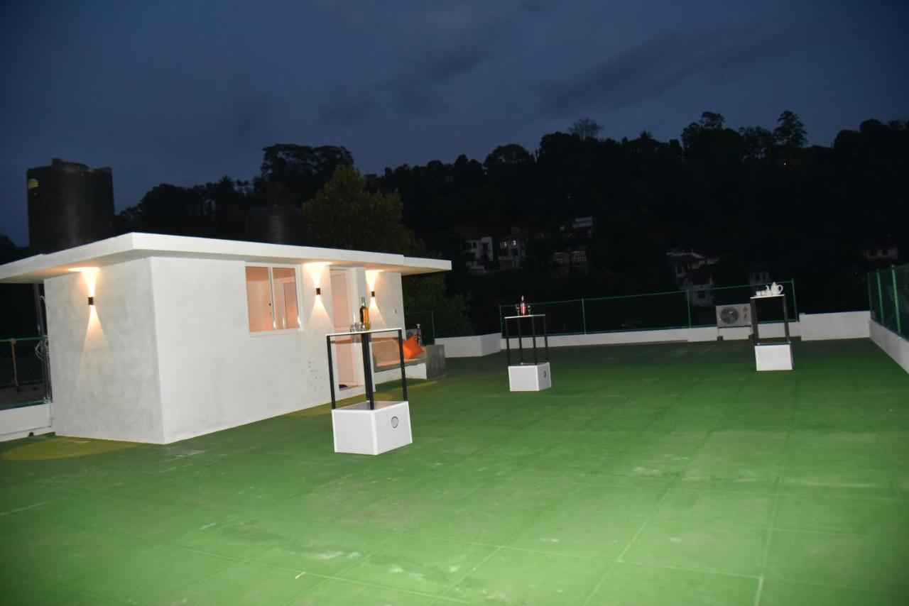 Everdew Apartment