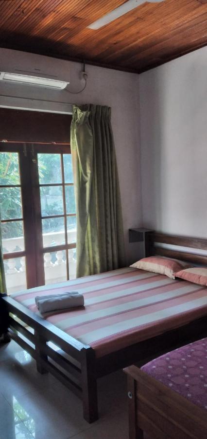 Hotel Lanka *