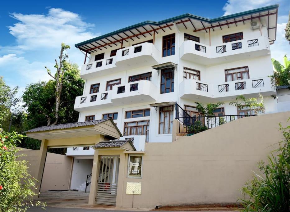 Apartment Saru - Upto 6 Guests *