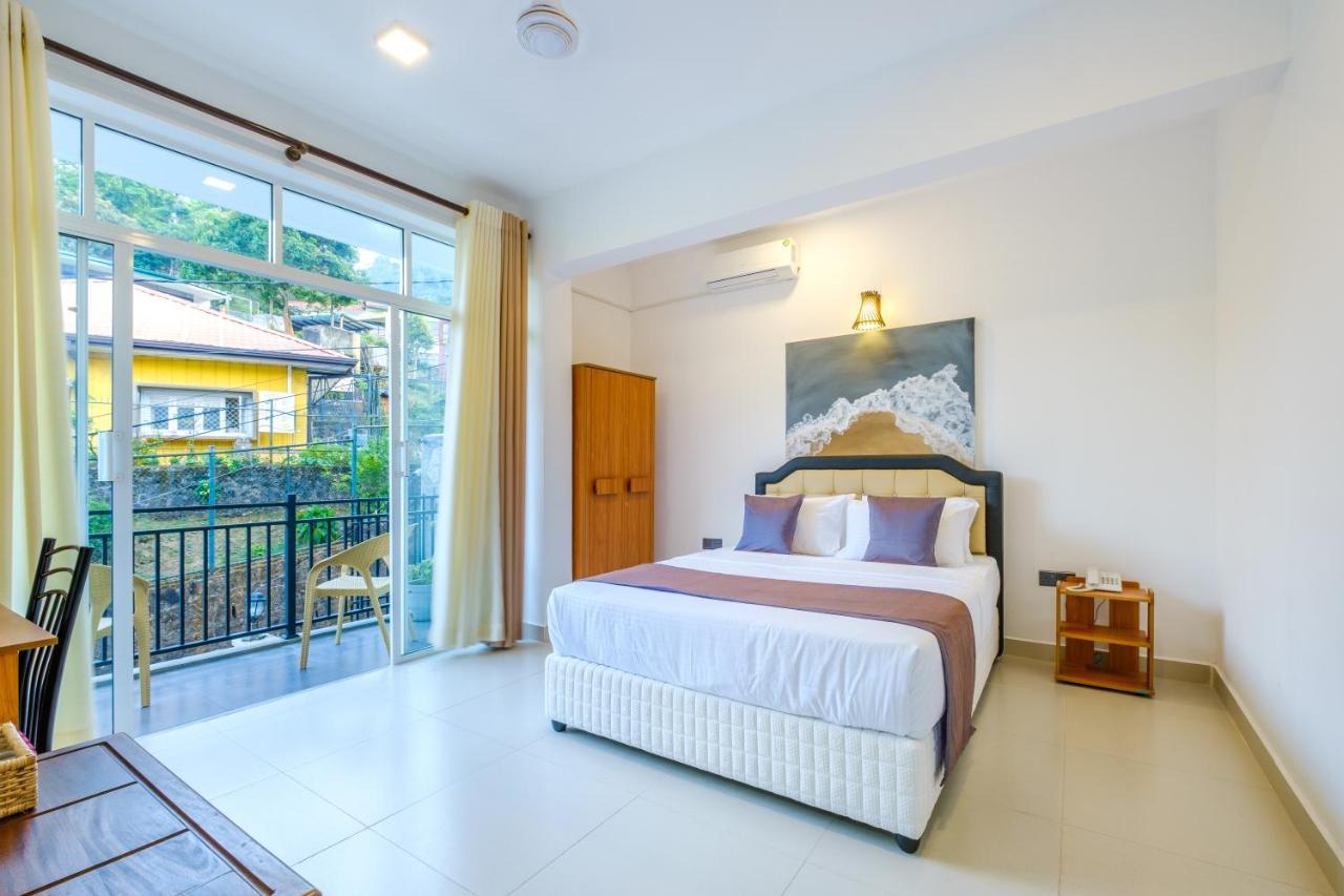 Hotel Queens Mount Ridge Kandy