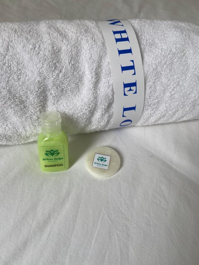 White Bed & Breakfast 3*