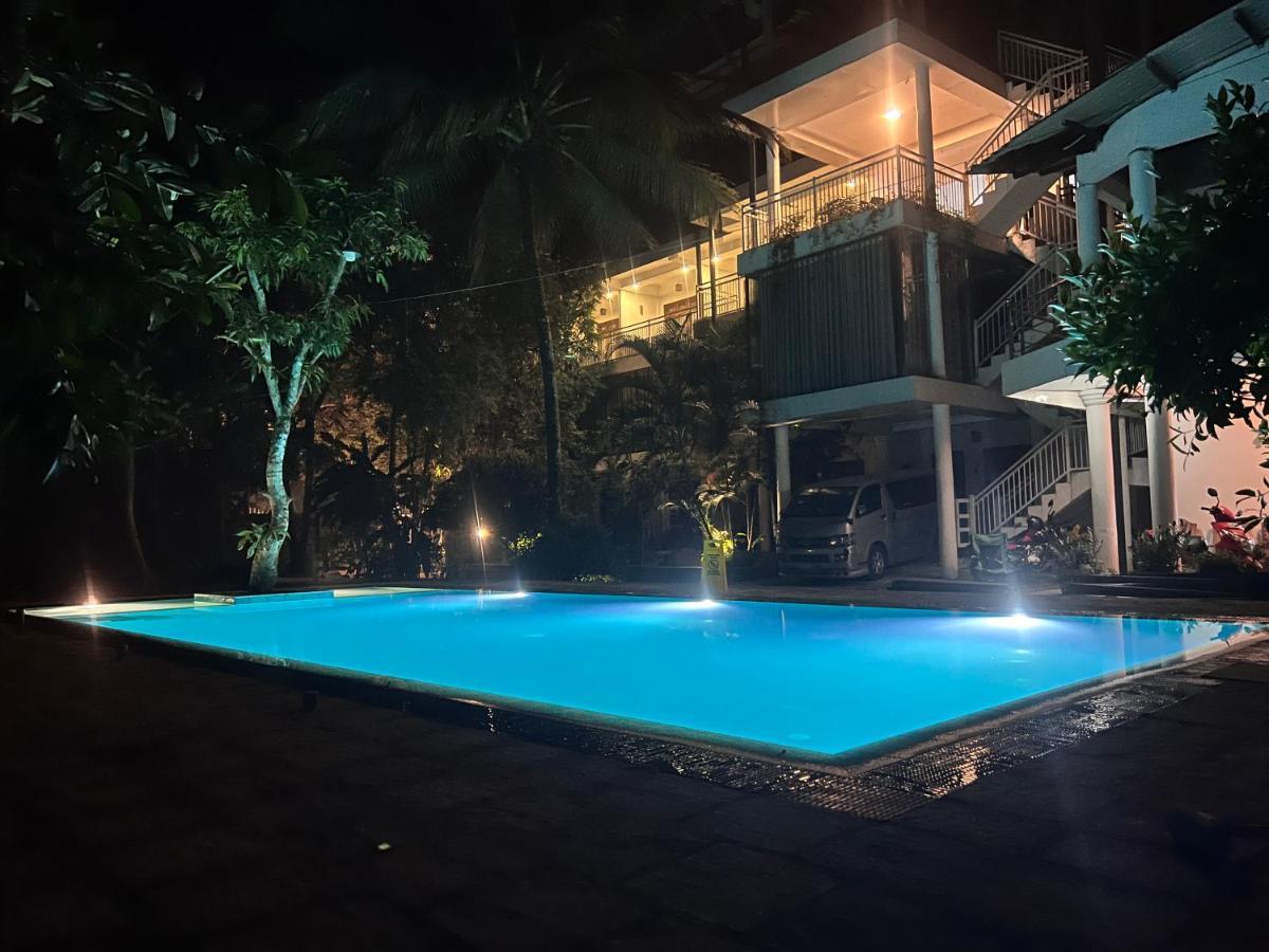 French Garden Hotel 3*