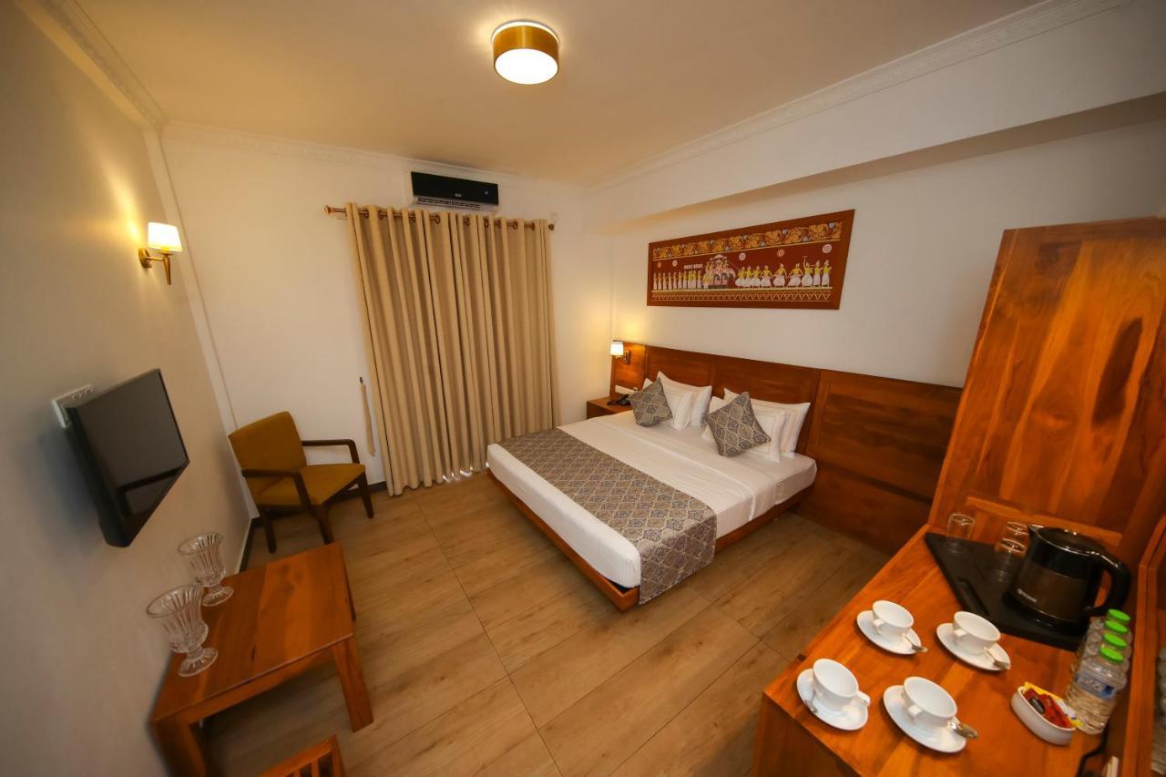 Bpr - Asgiriya ,kandy 3* Kandy