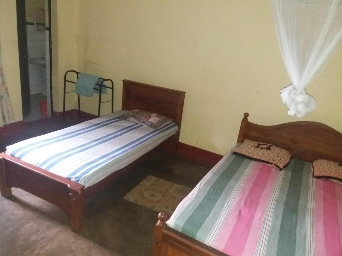 Anniwatta Rest Hotel Kandy