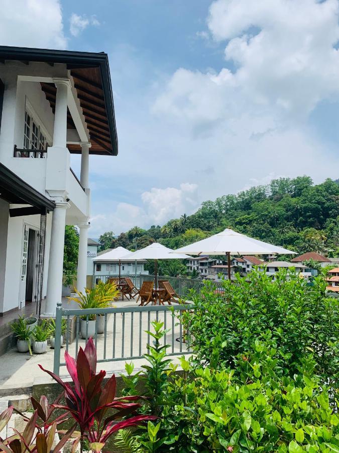 Bed & Breakfast Kingsman House *
